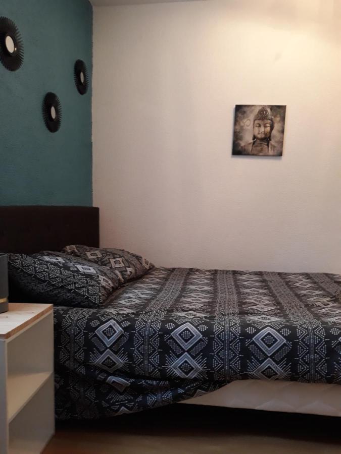 5 Minutes Des Arenes, Parking Gratuit, 6 Couchages Nimes Exterior photo